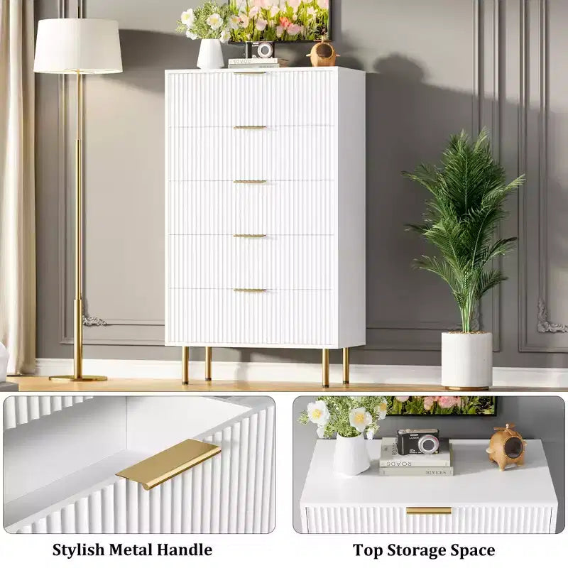 Commode en bois à 5 tiroirs larges