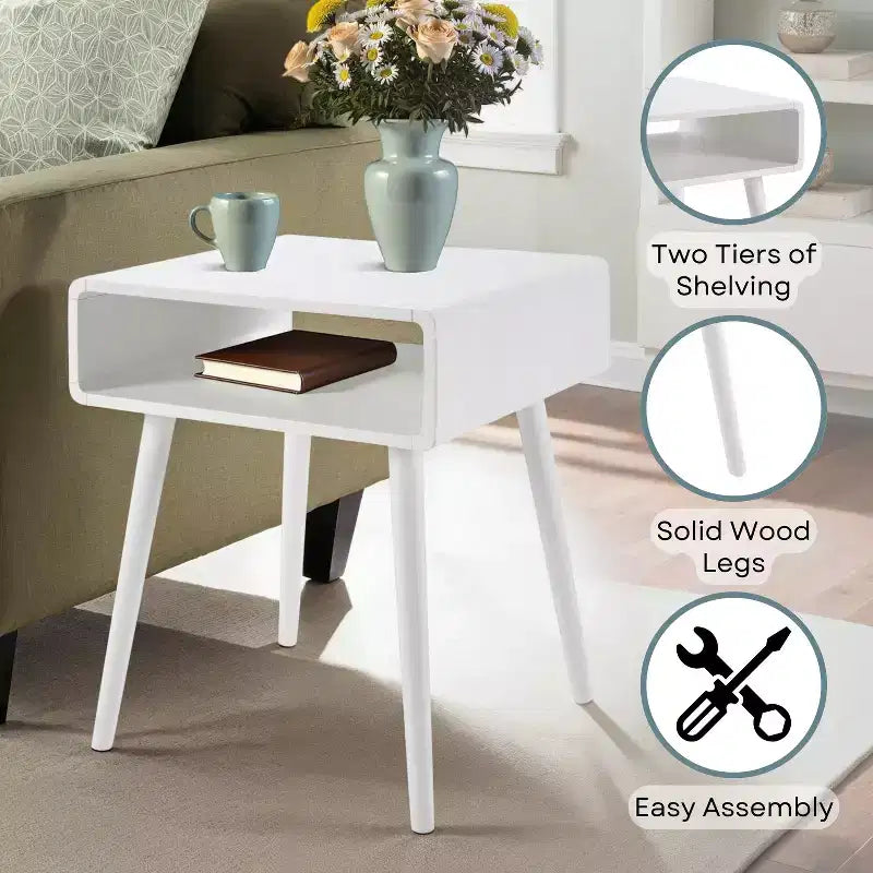 Table d'appoint avec étagère, Table d'appoint moderne du milieu du siècle avec niche ouverte, Bords incurvés et pieds fuselés
